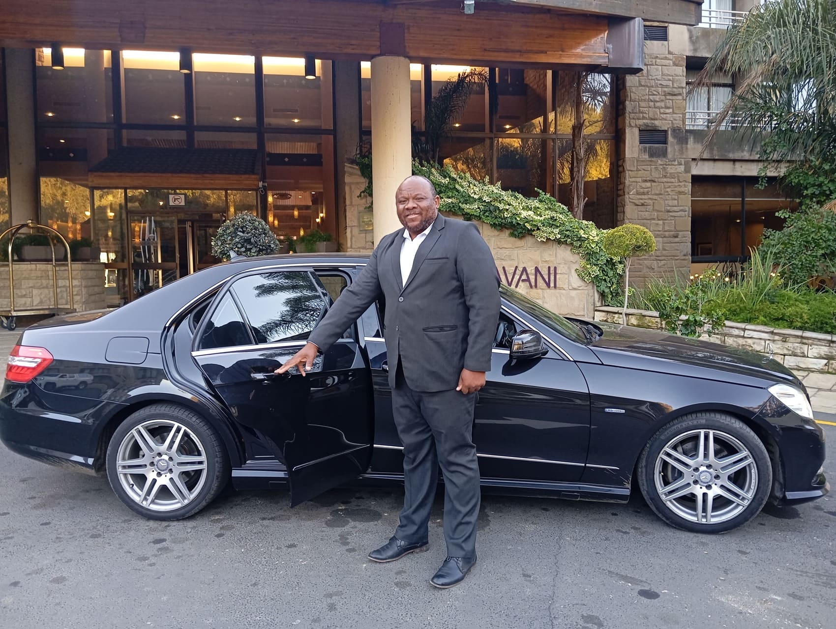 Chauffeur VIP Service